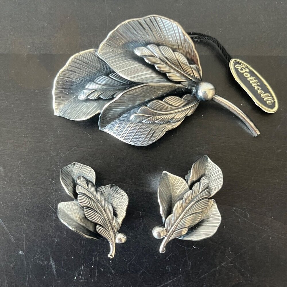 Signed Botticelli Silver Tone Leaf Brooch & Clip on Earrings Set NWT